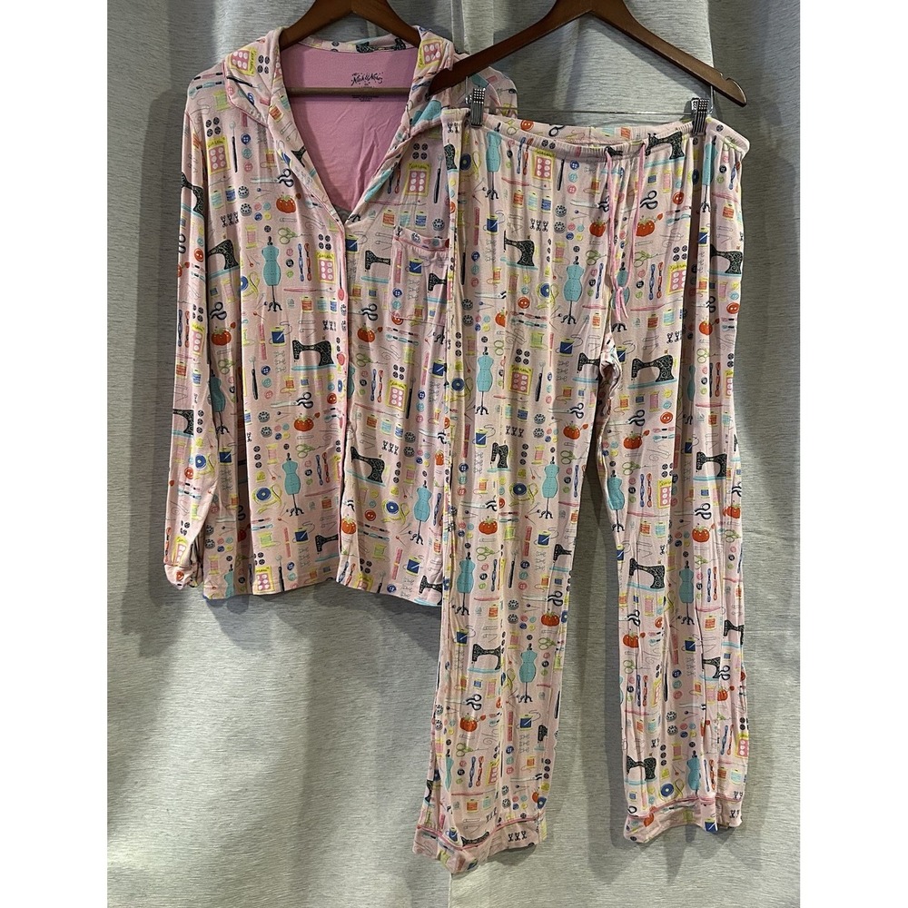 Nick & Nora Pajama Set Pink Sewing Seamstress 2‎ Pc Top Bottom PJs Modal